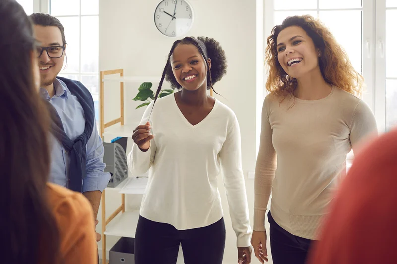 et venez dialoguez avec la première communauté francophone concernée par les usages de la Géo